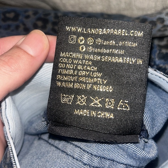 3 for $15! women flare jeans size small Lucky & blessed leopard flare jeans - Picture 5 of 5